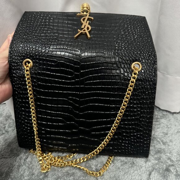 Yves Saint Laurent Black shoulder bag - Picture 3 of 7